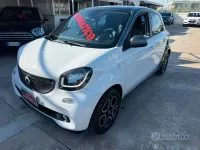 Usata Smart ForFour Prime 71 CV (52 kW) 2016 Bianco Utilitaria