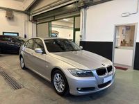 Usata BMW 320 177 CV (130 kW) 2010 Grigio metallizzato Berlina