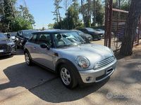 Usado Mini Cooper 120 CV (88 kW) 2008 Gris Utilitario