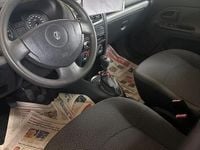 Usata Renault Clio II 58 CV (42 kW) 2010 Utilitaria