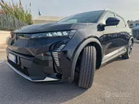 Usata Renault Scénic 55 kW (75 CV) 2024 Nero Monovolume