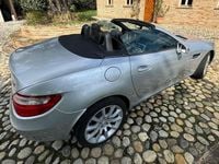 Usata Mercedes SLK250 204 CV (150 kW) 2014 Argento Cabrio