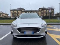 Usata Ford Focus Titanium 120 CV (88 kW) 2019 Argento Berlina