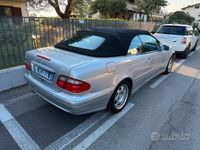 Usata Mercedes CLK200 Avantgarde 136 CV (100 kW) 2000 Cabrio