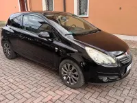 Usata Opel Corsa 80 CV (58 kW) 2010 Nero Utilitaria
