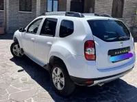 Usata Dacia Duster Lauréate 109 CV (80 kW) 2014 Bianco SUV