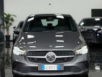 Usata Mercedes B180 Advanced 116 CV (85 kW) 2024 Grigio Monovolume