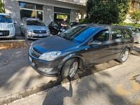 Usata Opel Astra Enjoy 110 CV (80 kW) 2009 Grigio Station wagon