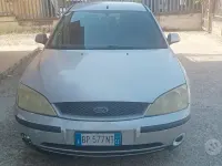 Usata Ford Mondeo 116 CV (85 kW) 2002 Grigio Berlina