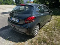 Usata Peugeot 208 Active 68 CV (50 kW) 2018 Nero Utilitaria