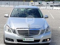 Usata Mercedes E220 Avantgarde 170 CV (125 kW) 2009 Grigio Berlina