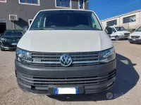 Begagnad VW Transporter Business 150 HK (110 kW) 2018 Vit Van