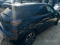 Usata Peugeot 208 Allure 101 CV (74 kW) 2021 Nero Utilitaria