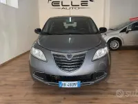 Usata Lancia Ypsilon 69 CV (50 kW) 2014 Grigio Utilitaria