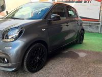 Begagnad Smart ForFour Superpassion 71 HK (52 kW) 2019 Grå Halvkombi