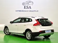 Usata Volvo V40 CC Business Edition 120 CV (88 kW) 2017 Bianco Station wagon