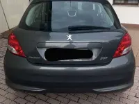 Usata Peugeot 207 73 CV (53 kW) 2010 Utilitaria
