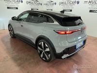 Usata Renault Megane E-Tech Techno 161 kW (220 CV) 2023 Grigio SUV