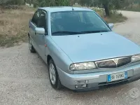 Usata Lancia Delta 103 CV (75 kW) 1999 Utilitaria