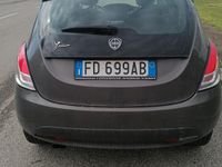 Usata Lancia Ypsilon 69 CV (50 kW) 2013 Marrone Utilitaria
