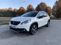 Usata Peugeot 2008 GT-line 110 CV (80 kW) 2020 Bianco SUV