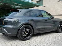 Usata Porsche Macan 265 CV (194 kW) 2022 Grigio SUV