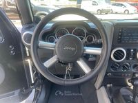Usata Jeep Wrangler Unlimited Sahara 177 CV (130 kW) 2008 Nero SUV