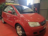 Usata Fiat Idea 77 CV (56 kW) 2006 Arancione Monovolume