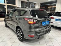 usata Ford Kuga 2.0D ST LINE 4X4 2017