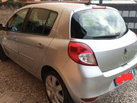 Usata Renault Clio II 75 CV (55 kW) 2010 Grigio Utilitaria