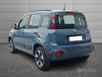 Usata Fiat Panda Cross Cross 70 CV (51 kW) 2021 Blu/azzurro Utilitaria