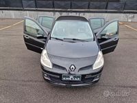 Usata Renault Clio II LE 101 CV (74 kW) 2008 Nero Berlina