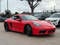 Usata Porsche 718 Cayman 300 CV (220 kW) 2017 Rosso Coupé