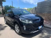 Usata Ford Kuga 120 CV (88 kW) 2022 Nero SUV