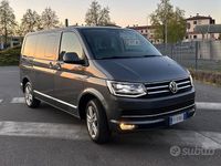 Usata VW Caravelle 150 CV (110 kW) 2018 Grigio Monovolume