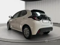 Usata Toyota Yaris Active 72 CV (52 kW) 2022 Bianco Utilitaria