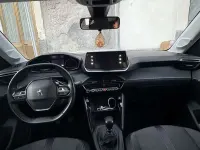 Usata Peugeot 208 Active 102 CV (75 kW) 2021 Utilitaria