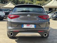 Usata Alfa Romeo Stelvio Executive 190 CV (139 kW) 2019 Grigio SUV