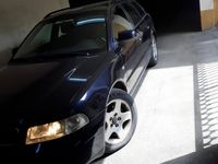 usata Audi A4 avant blu metallizzato