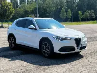 Usata Alfa Romeo Stelvio Business 160 CV (117 kW) 2019 Bianco SUV
