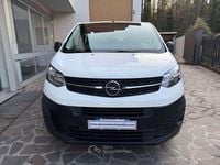 Usata Opel Vivaro-e Combi S 150 CV (110 kW) 2021 Bianco Monovolume
