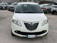 Usata Lancia Ypsilon Silver 95 CV (69 kW) 2013 Bianco Utilitaria