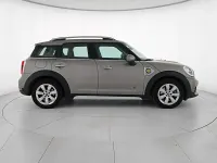 Usata Mini Cooper S Countryman Business 136 CV (100 kW) 2019 Melting silver SUV