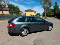 Usata Skoda Octavia Style 116 CV (85 kW) 2017 Grigio Station wagon