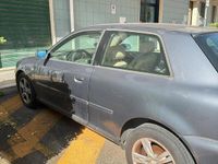 Usata Audi A3 90 CV (66 kW) 2001 Grigio Utilitaria