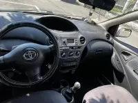 Usata Toyota Yaris 65 CV (47 kW) 2005 Grigio Berlina
