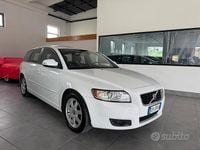 Usata Volvo V50 136 CV (100 kW) 2010 Bianco Station wagon