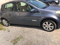 Usata Renault Clio II 101 CV (74 kW) 2009 Verde Utilitaria