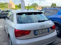Usata Audi A1 Ambition 105 CV (77 kW) 2011 Argento Utilitaria