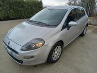 Usata Fiat Punto Lounge 85 CV (62 kW) 2014 Grigio Berlina